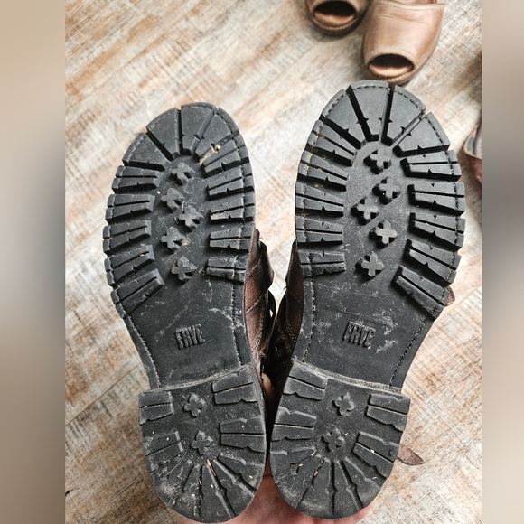 Frye Veronica - Picture 5 of 6